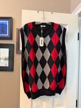 Men's Argyle V-Neck Sweater Vest in Black, Red & Gray